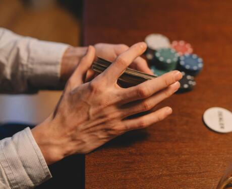 ​​Nettikasinoiden kansainväliset erot ja hyvät puolet